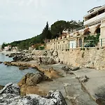 Отель Kleiner 3*