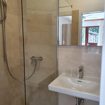 Hotel Kleiner Moscenicka Draga